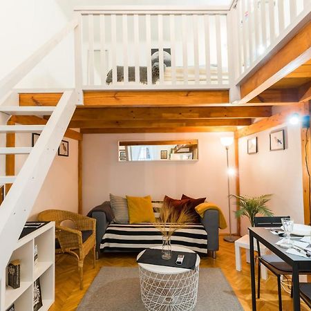 Lovely Little Loft Studio In The Heart Of Budapest Eksteriør bilde