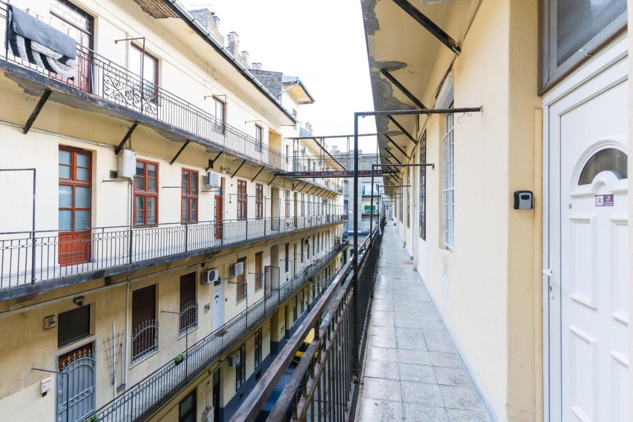 Lovely Little Loft Studio In The Heart Of Budapest Eksteriør bilde